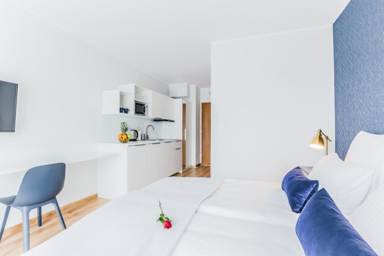 Coin Apartamenty Krakowska Вроцлав Экстерьер фото